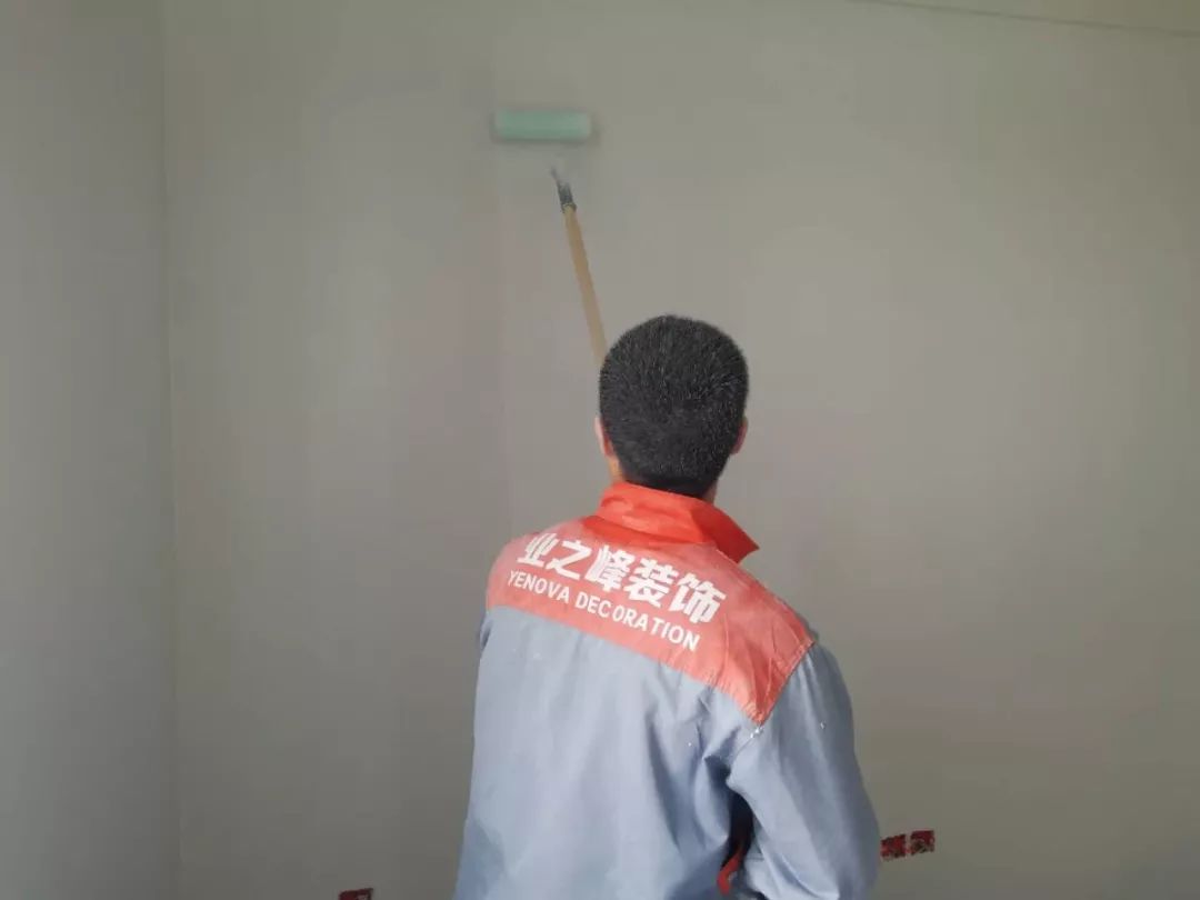 墙面刷漆7